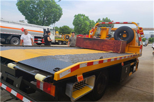 达拉特旗附近拖车电话号码服务